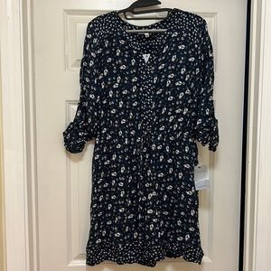 NWT DR2 Navy 3/4 Sleeve Dress w/Flowers. Size L.